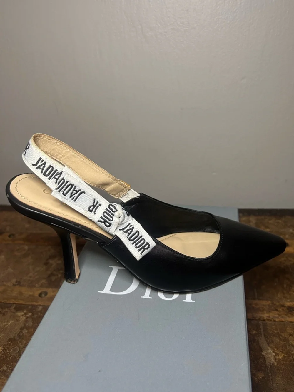 AUTHENTIC Christian Dior J’Adior Slingback Pump | EU 39D / US 8 | Black Leather - Picture 5 of 14